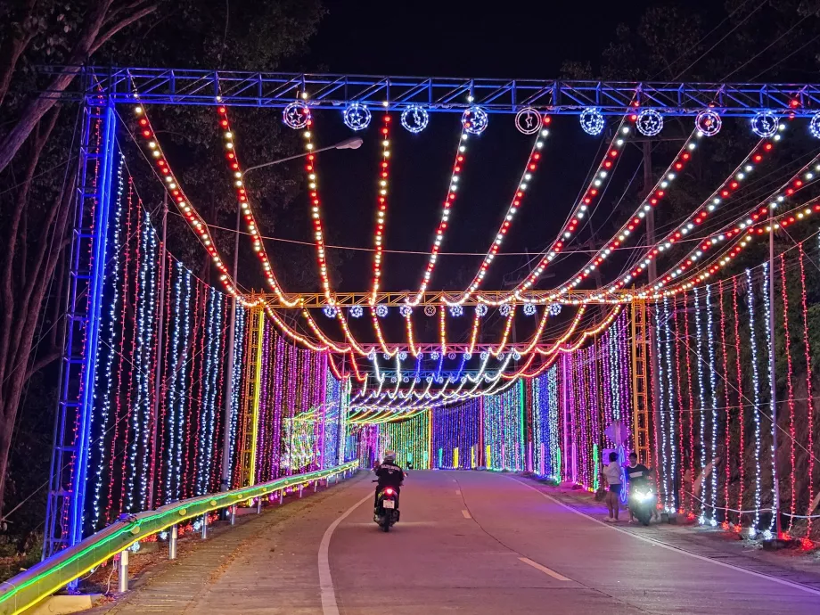 Keberangkatan dari Pesta Bulan Purnama