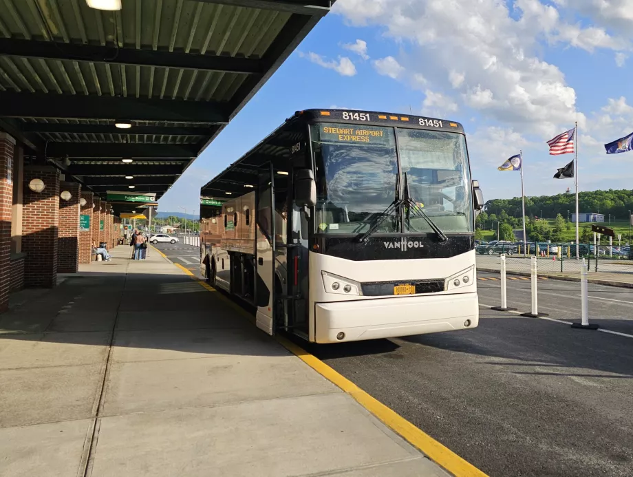 Megabus ke pusat kota New York