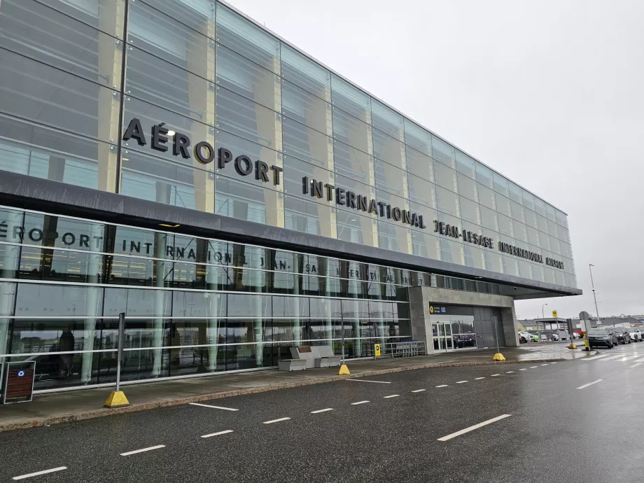 Terminal Bandara Quebec