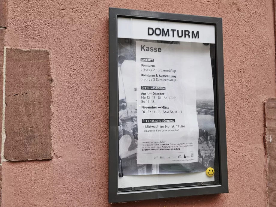 Harga tiket masuk ke menara