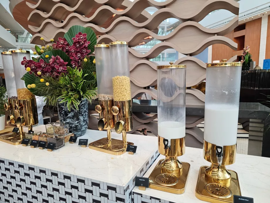 Sarapan di Restoran Rise