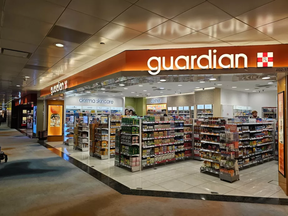 Apotek, Terminal 2, zona transit