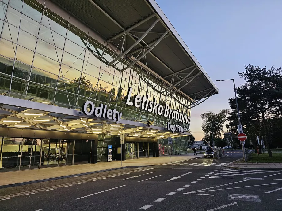 Terminal, Bandara Bratislava