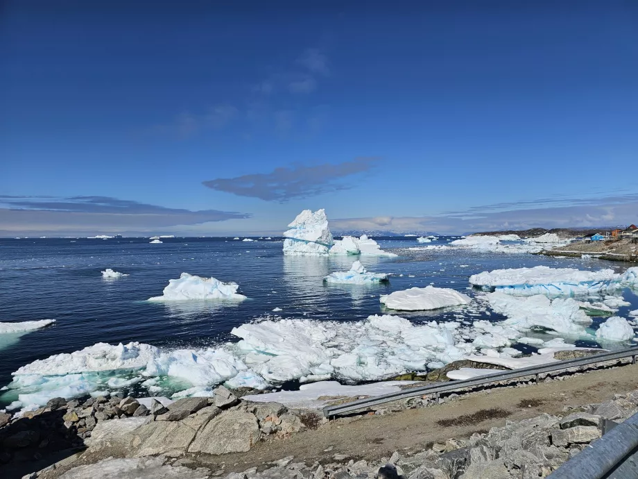 Es mengapung Ilulissat