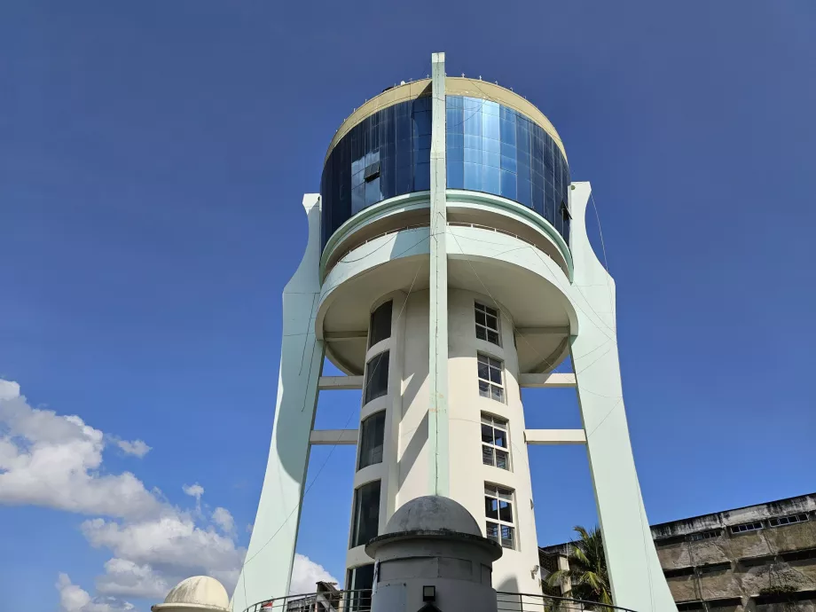 Menara Peringatan Revolusi