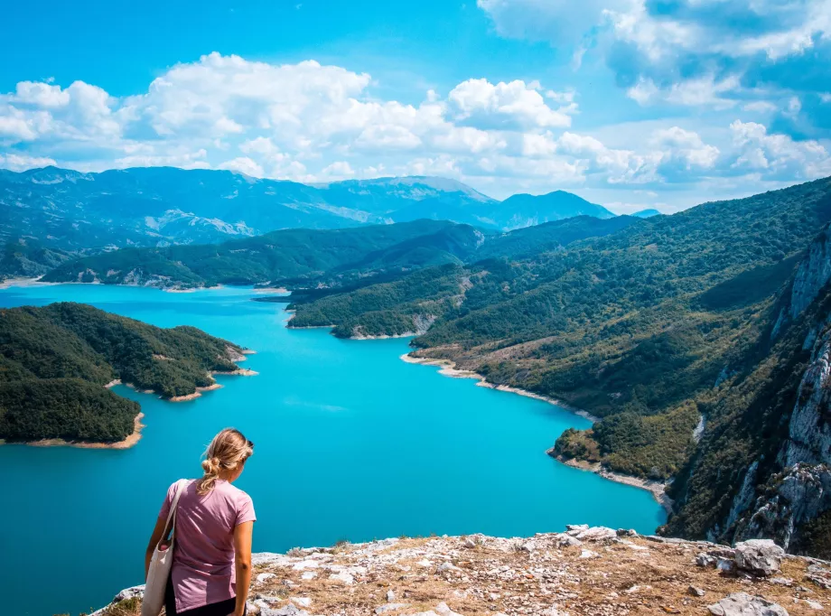 Danau Bovilla