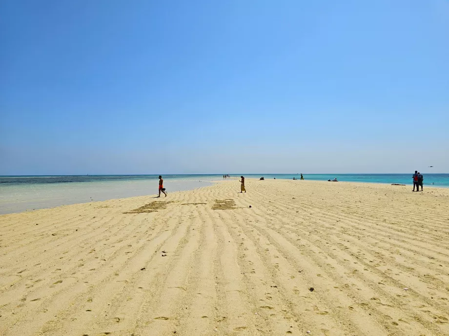 Gumuk Pasir Nakupenda