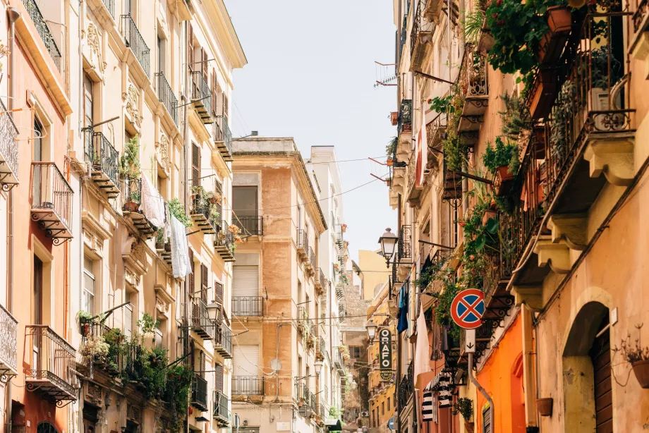 Jalan-jalan di Cagliari