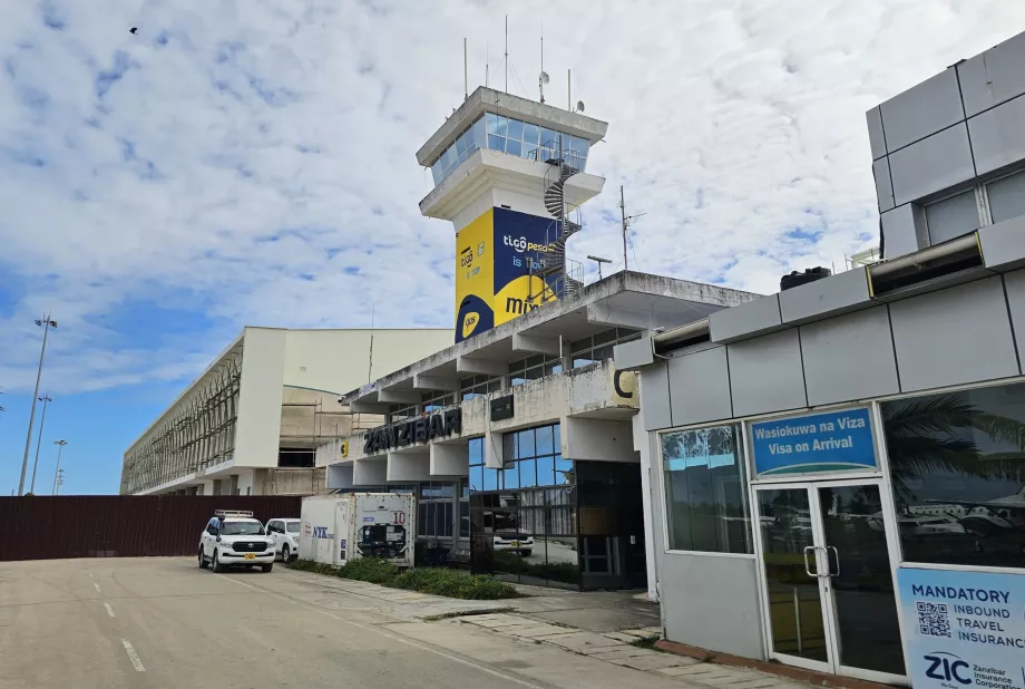 Menara kontrol bandara