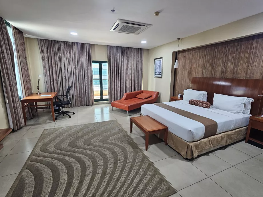 Harbour View Suites