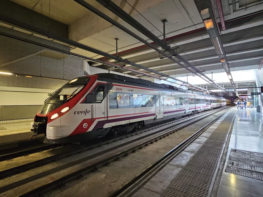 Kereta api di Bandara Málaga