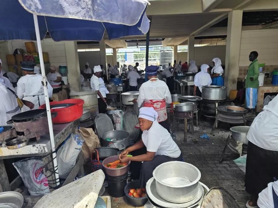 Pasar Ikan Feri