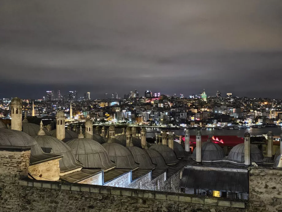 Masjid Suleiman, pemandangan Istanbul