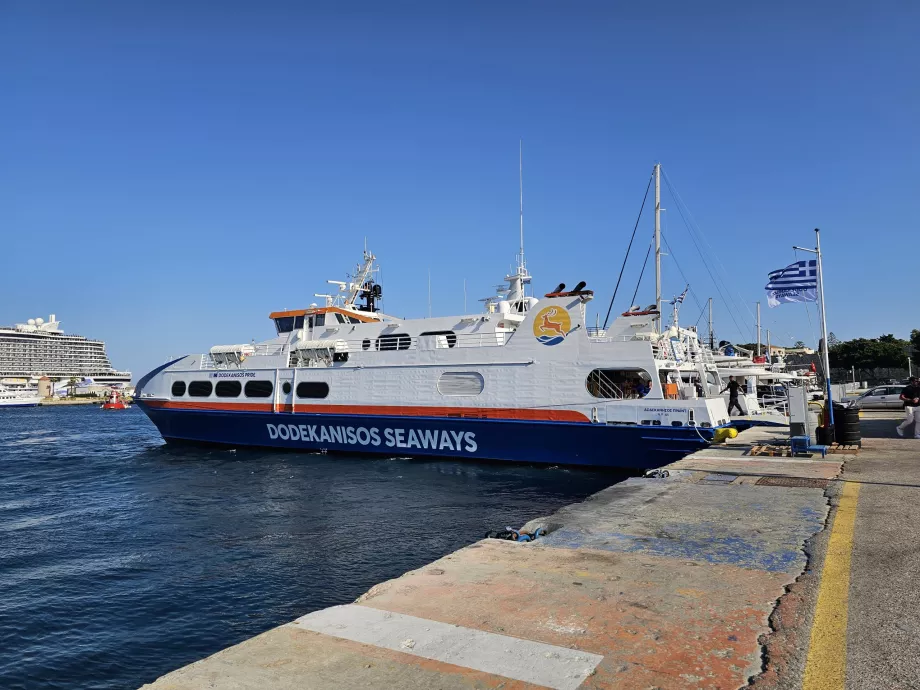 Dermaga kapal cepat
