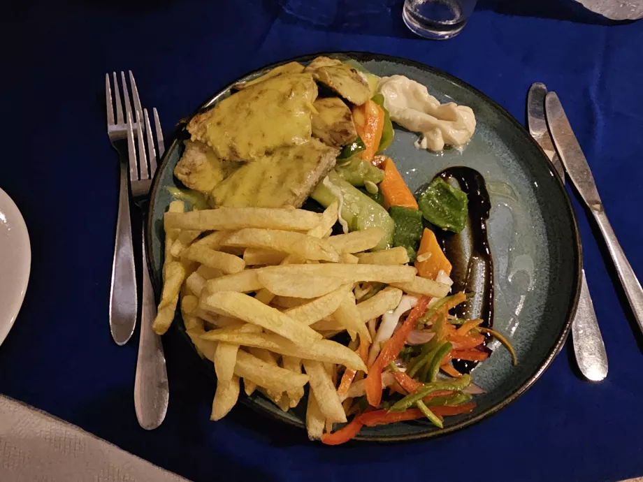Makan malam - hidangan utama 2