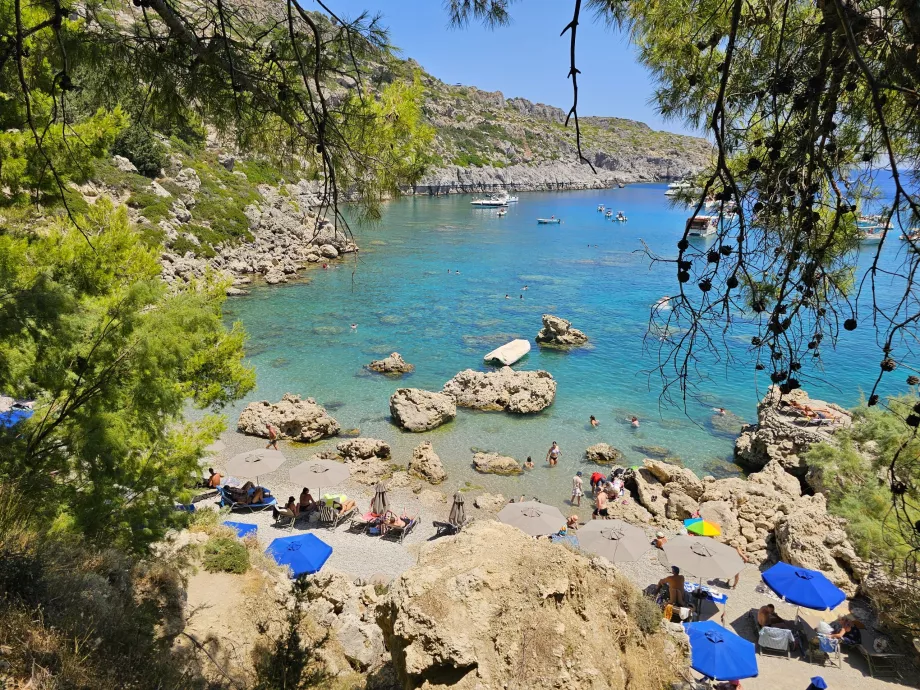 Pantai Anthony Quinn