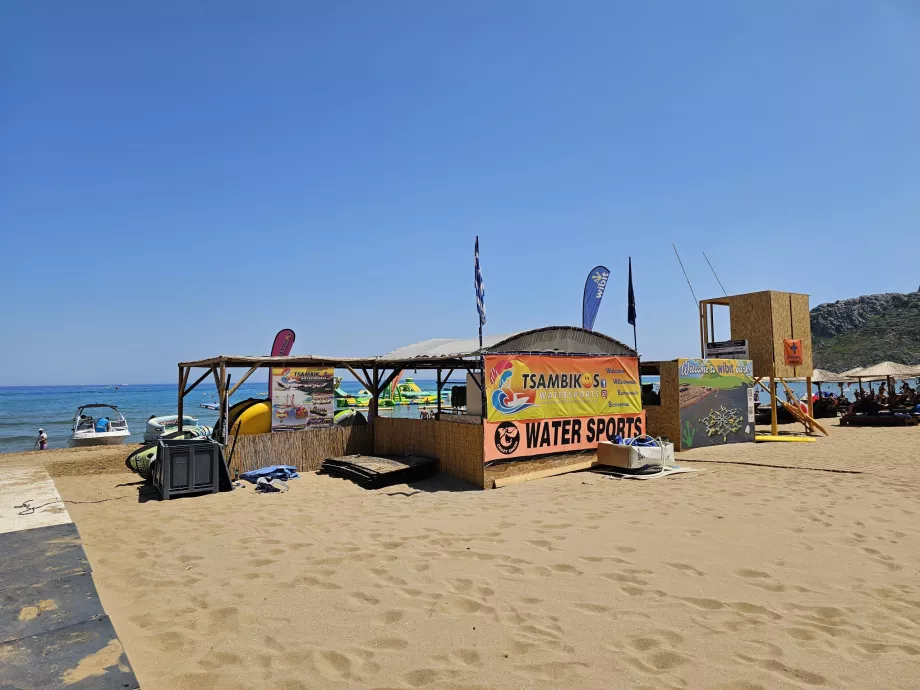 Olahraga air, pantai Tsambika
