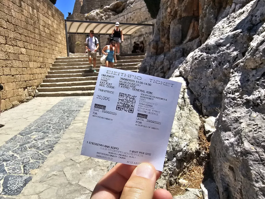 Tiket ke Akropolis Lindos