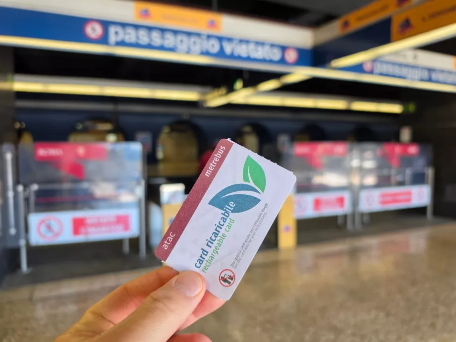 Tiket kertas untuk transportasi umum