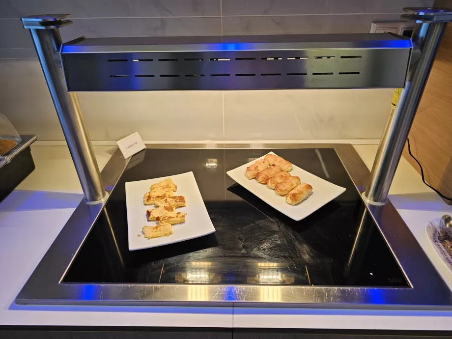 Makanan panas