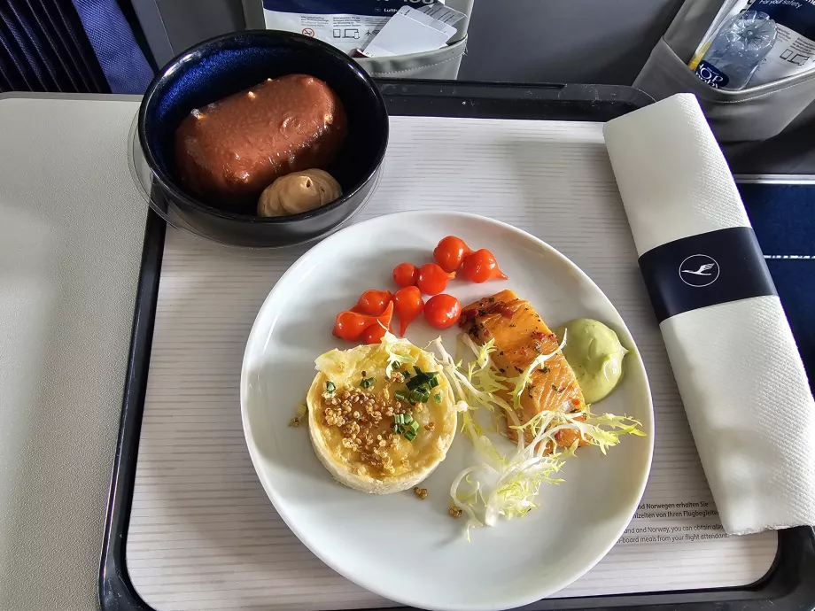 Minuman pada rute PRG-MUC