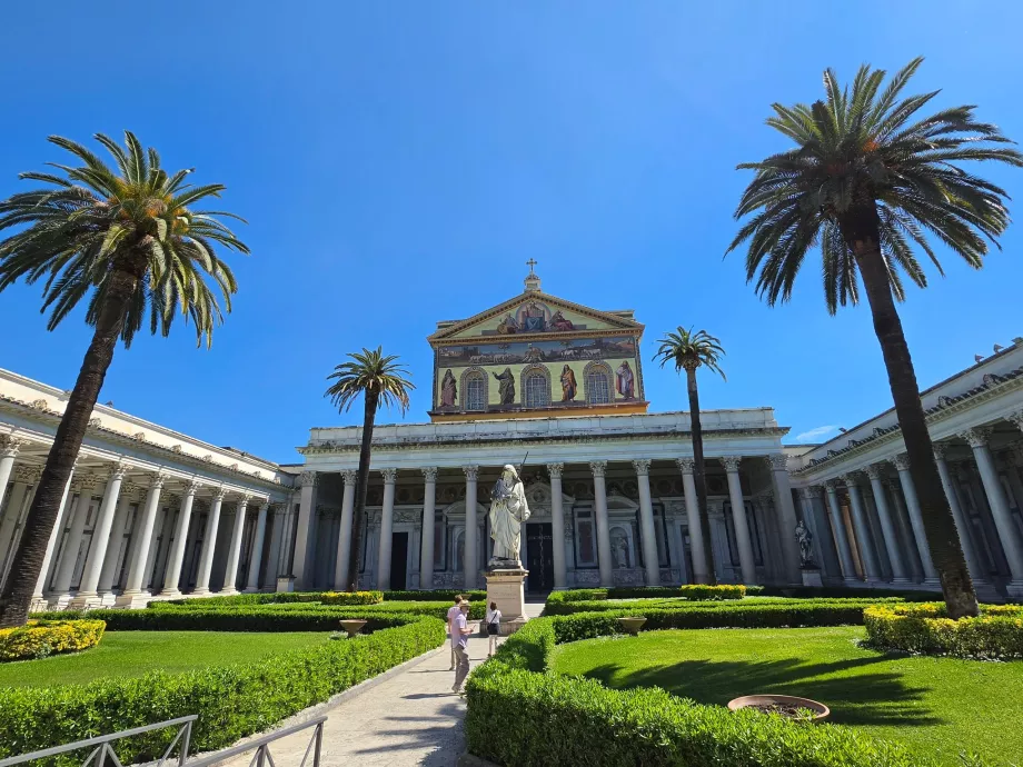 Basilika Santo Paulus di luar tembok
