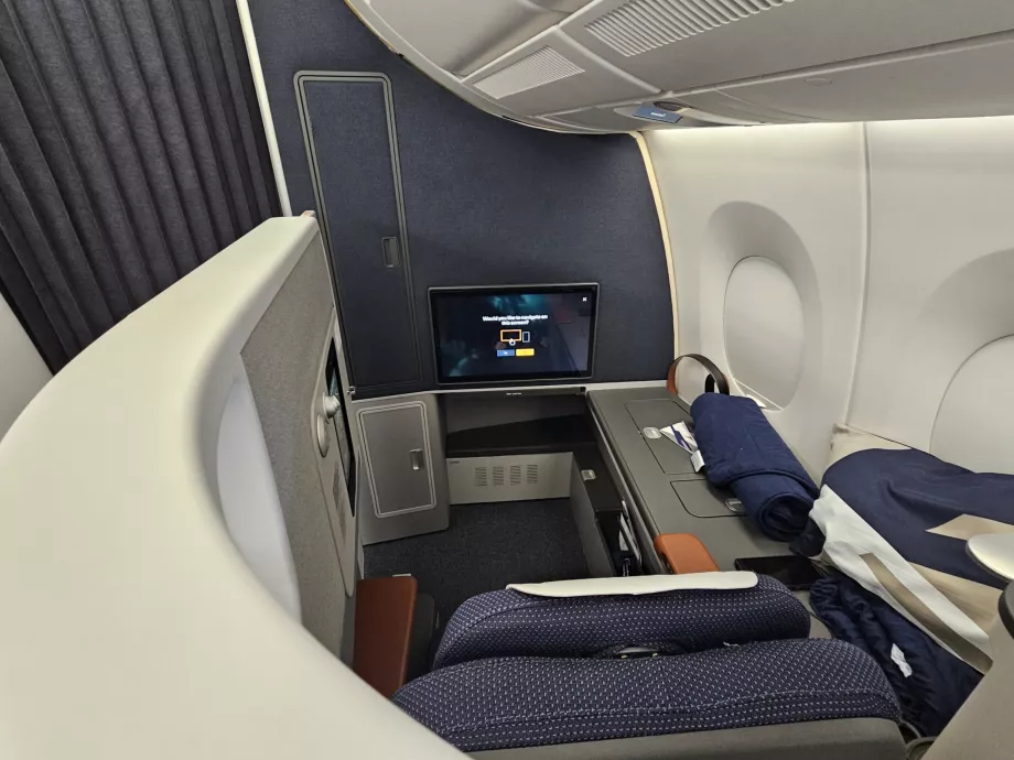 Suite Bisnis, kursi 2K