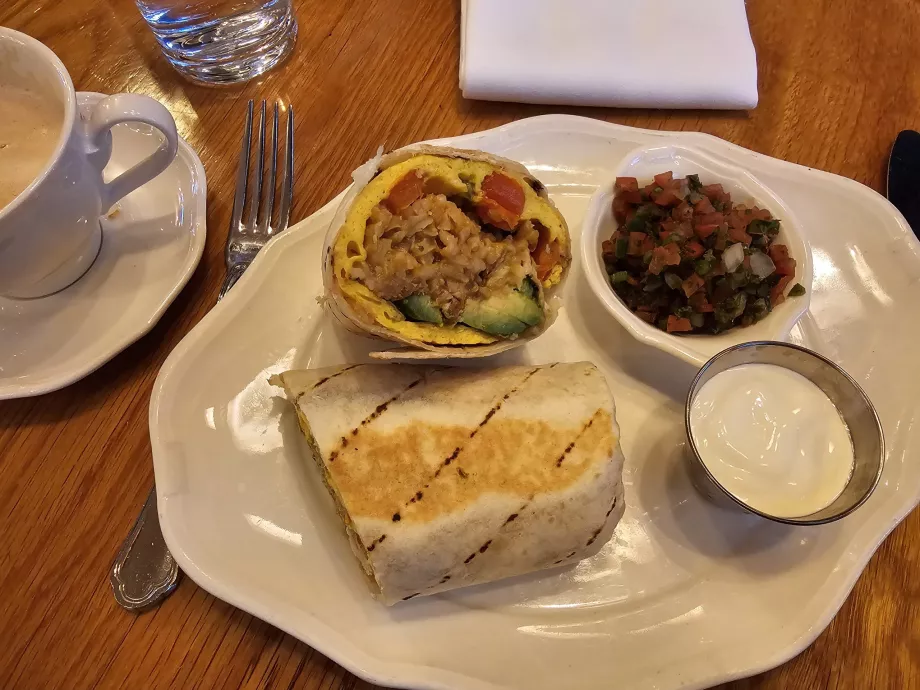 Sarapan, burrito