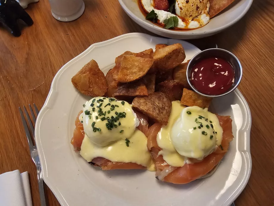 Sarapan, telur Norwegia