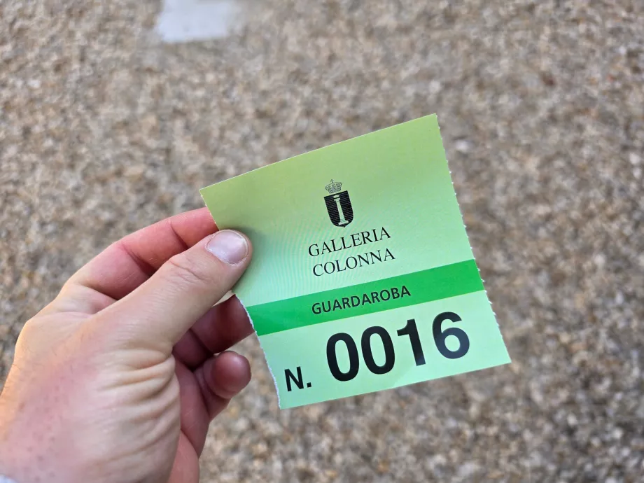 Galleria Colonna, tiket dari ruang bagasi