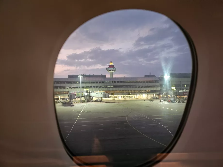 Sebelum keberangkatan dari Bandara Singapura