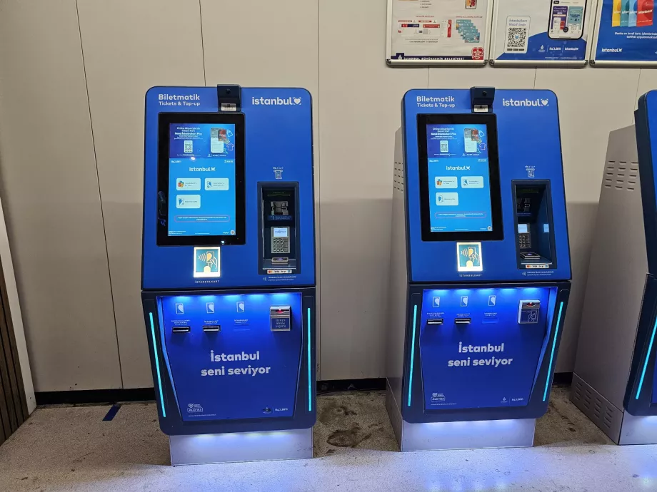 Mesin penjual tiket otomatis