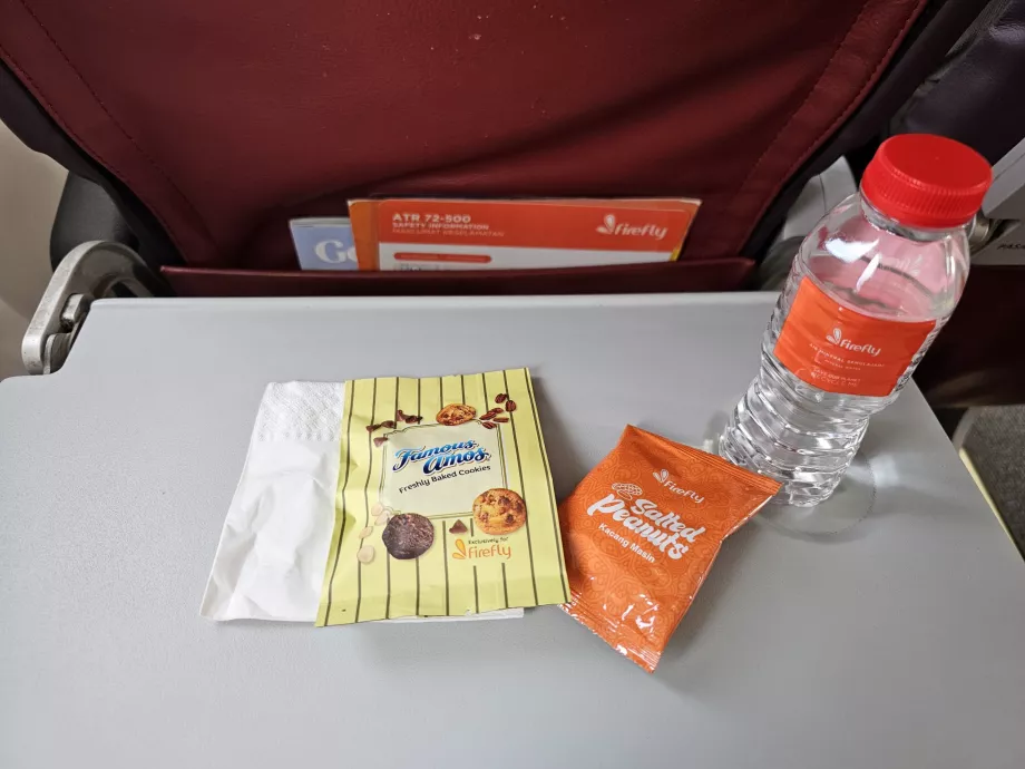 Minuman gratis dalam penerbangan