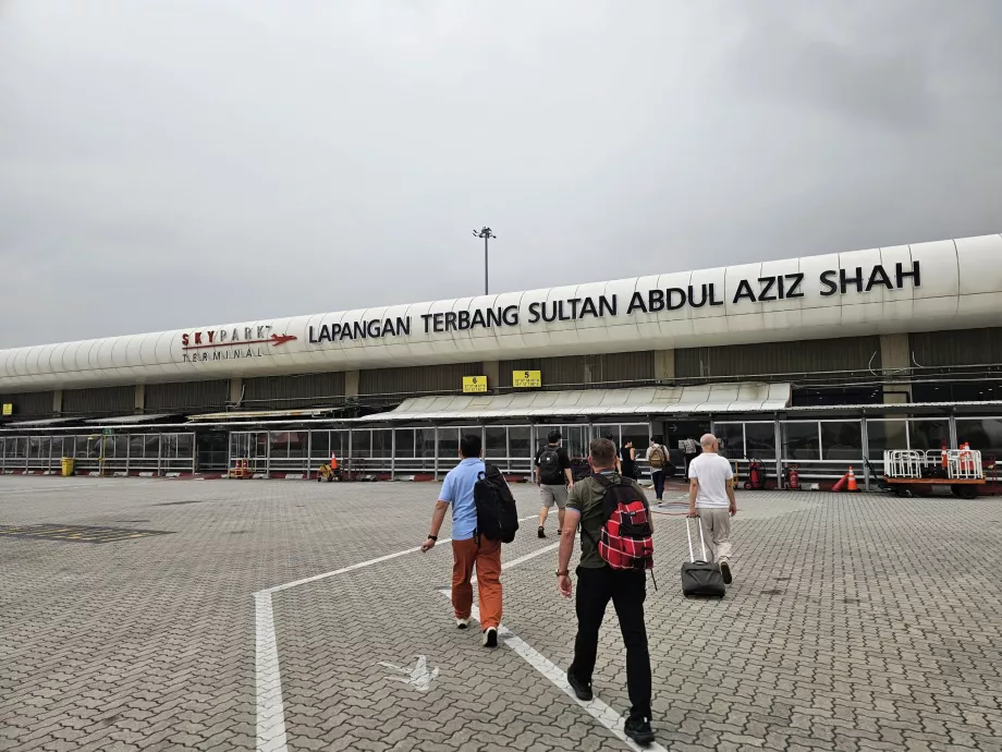 Terminal Bandara Subang