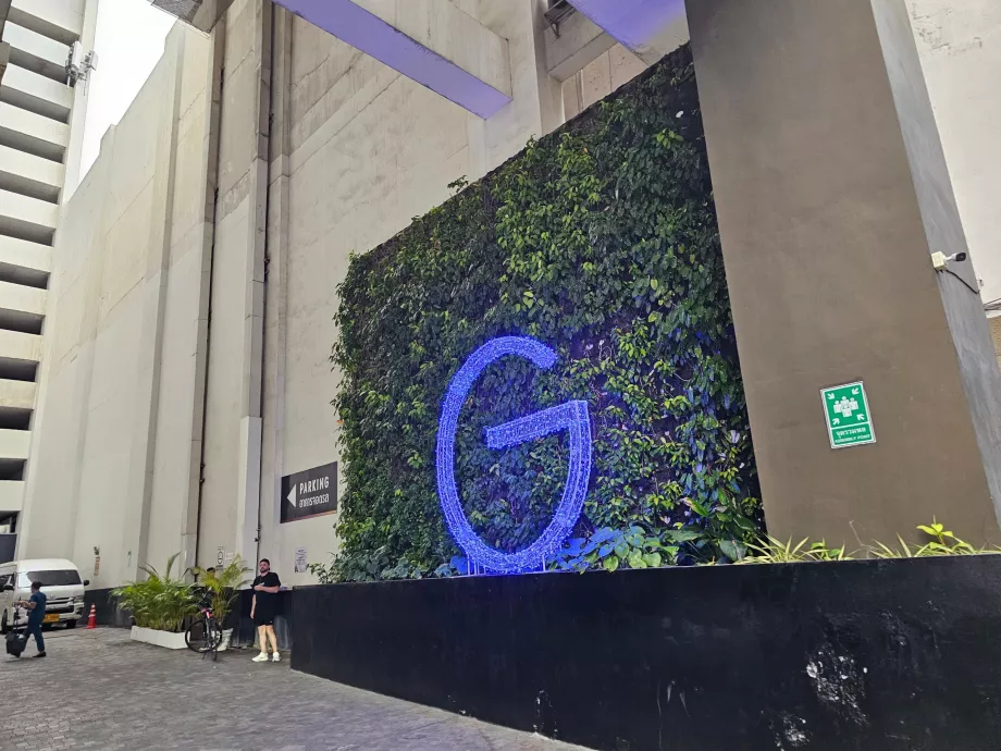 Tanda G Hotel Pullman